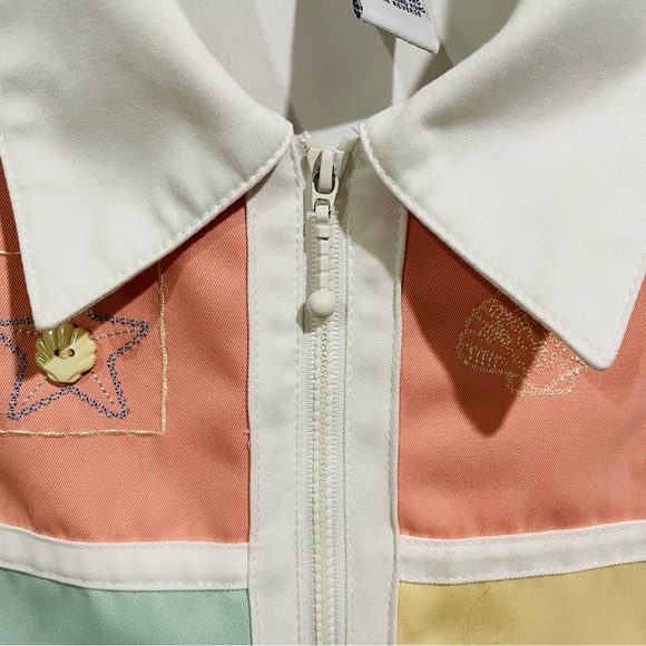 VINTAGE ALFRED DUNNER WHITE JACKET WITH PASTEL PATCHWORK. - Picture 3 of 8